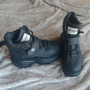 Platform high top sneakers